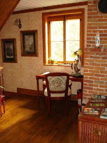 Auberge Du Maitre Forgeron โบเพร ภายนอก รูปภาพ